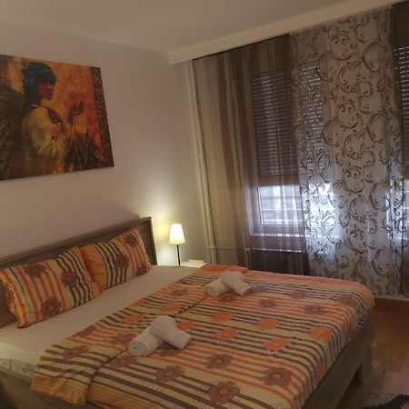 Twin Belville Apartments Belgrado Buitenkant foto