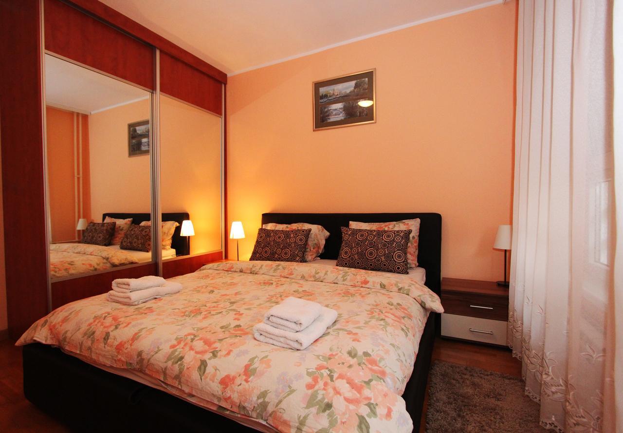 Twin Belville Apartments Belgrado Buitenkant foto