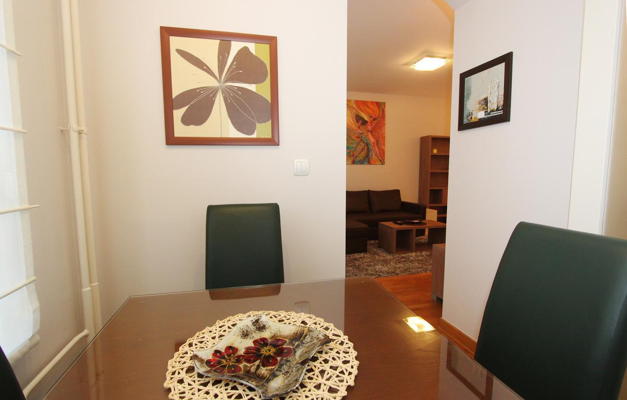 Twin Belville Apartments Belgrado Buitenkant foto